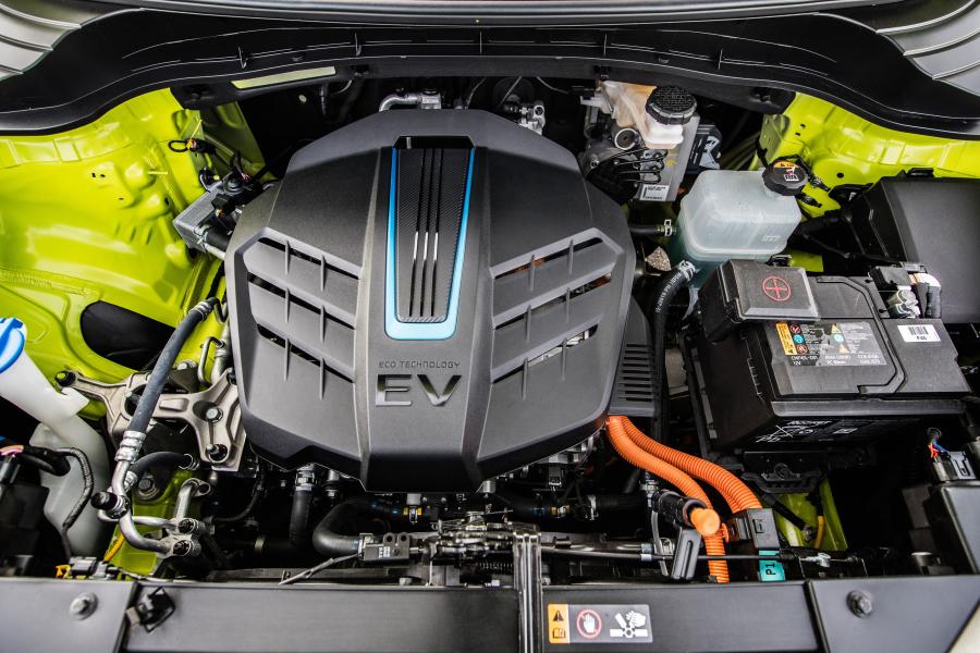 Моторный отсек Kia Soul EV 2019 года  (NA) (фото 13 из 41)